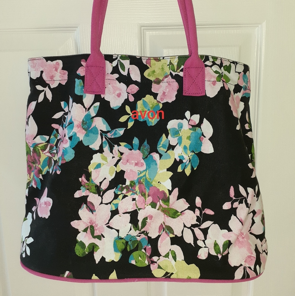 Purses - Picture 5 of 8